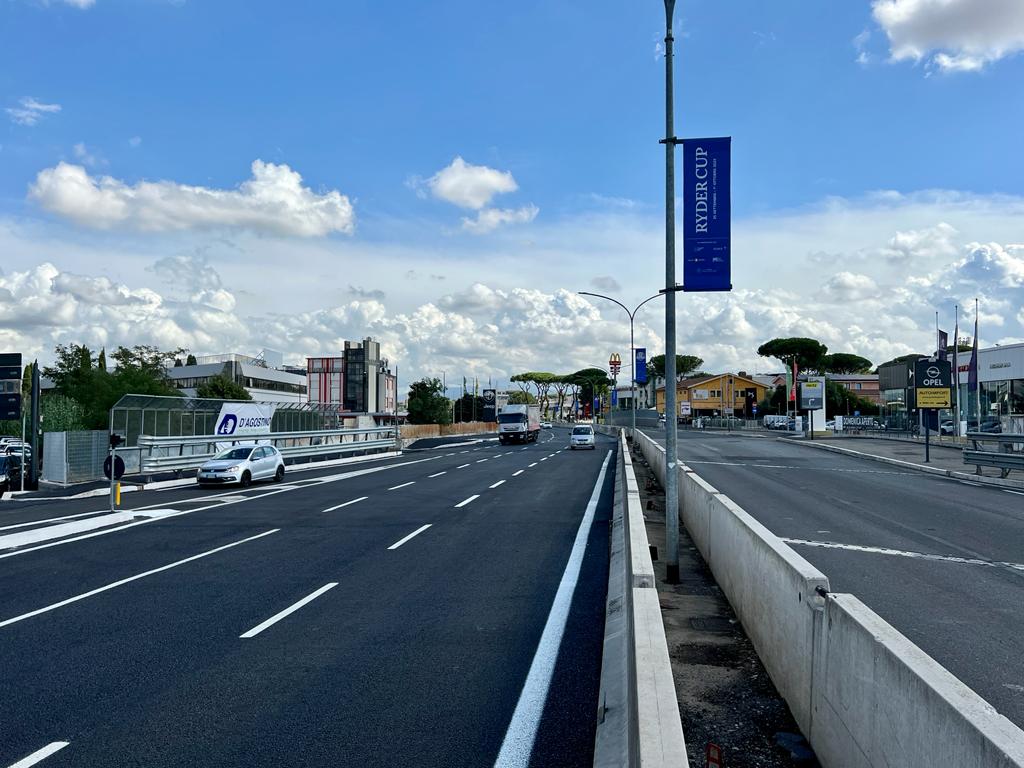 Allargamento del manto stradale in Via Tiburtina