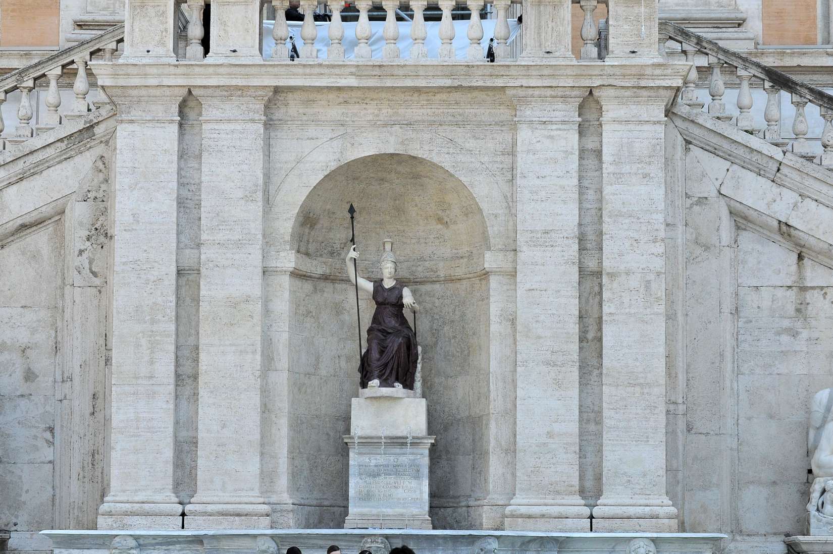 Fontana della Dea Roma - Fine lavori 1