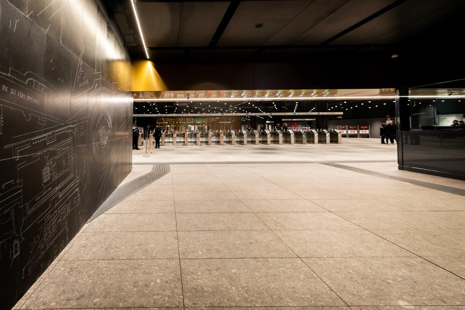 Metro C Stazione Colosseo/Fori Imperiali fine lavori dicembre 2025