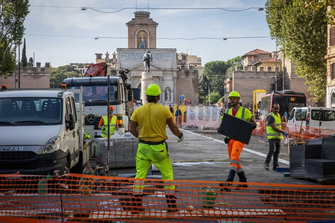 Piazzale di Porta Pia, sopralluogo al cantiere