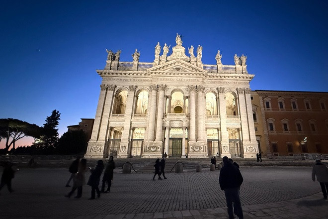 Piazza San Giovanni in Laterano riapre alla città