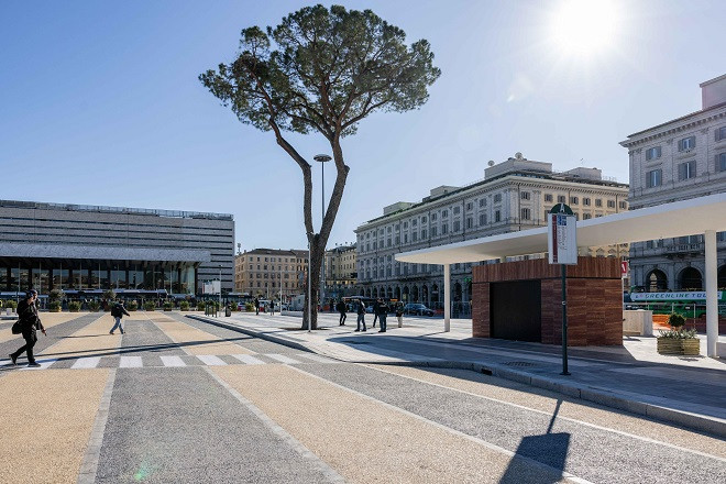 Inaugurata la nuova piazza dei Cinquecento